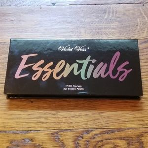 Violet Voss Essentials Pro Series Shadow Palette